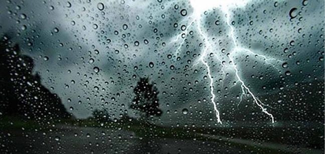 Read more about the article Bu akşamdan itibaren gök gürültülü sağanak bekleniyor